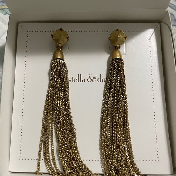 Stella & Dot Fringe Earrings - Gold - Picture 2 of 4
